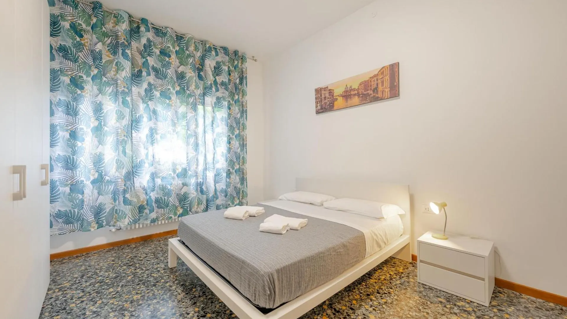Tatiana Flat - 10 Minutes To Venice - Mestre Train Station - Free Parking